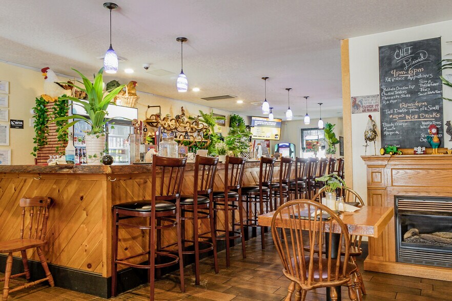 More Photos Of 185 Main St, Cornish Freestanding For Sale