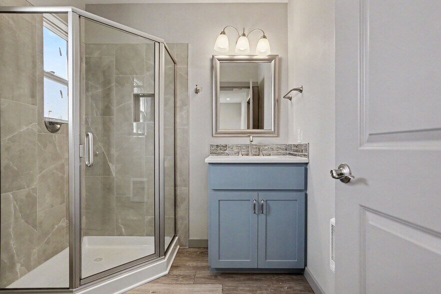 More Photos Of 1364 Northern Heights Loop, Keizer Multifamily For Sale