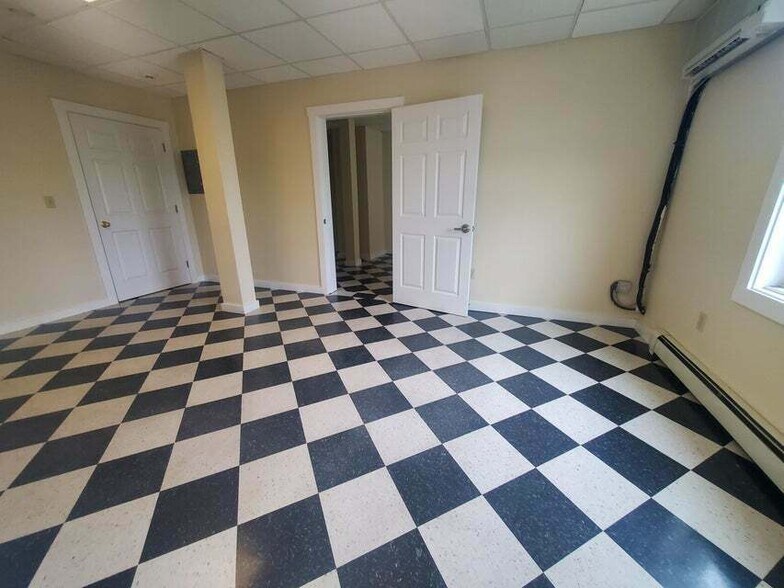 More Photos Of 33 Park St, Rockland Multifamily For Sale