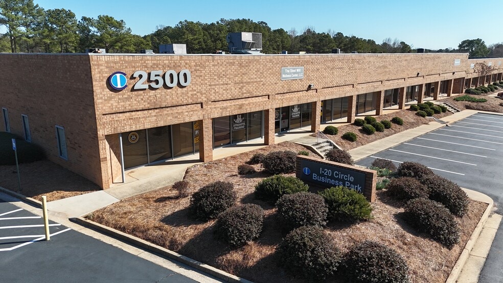 Primary Photo Of 2500 Park Central Blvd, Decatur Distribution For Lease