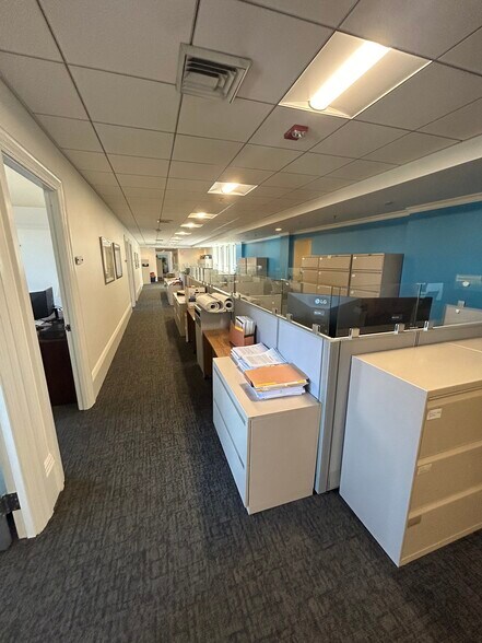 More Photos Of 311 Main St, Worcester Medical For Lease