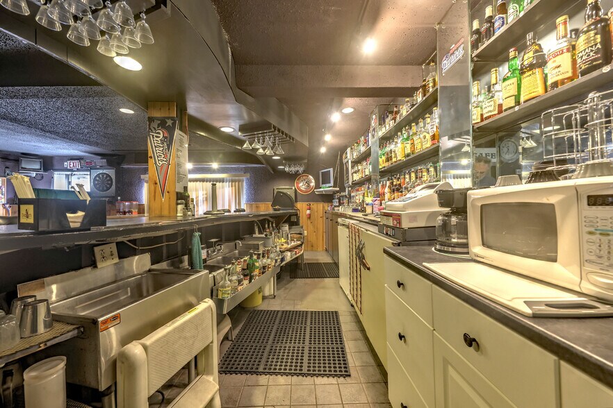 More Photos Of 399 Wolcott Rd, Wolcott Restaurant For Sale