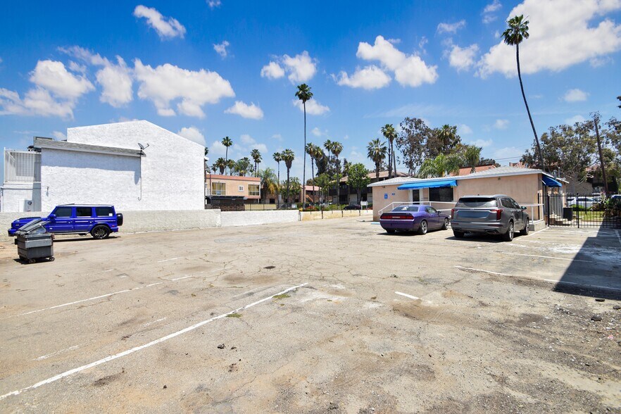 More Photos Of 6869 Indiana Ave, Riverside Freestanding For Sale