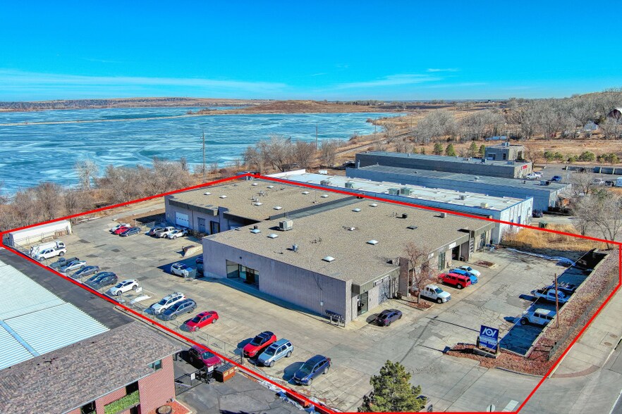 More Photos Of 6655 Arapahoe Rd, Boulder Warehouse For Lease