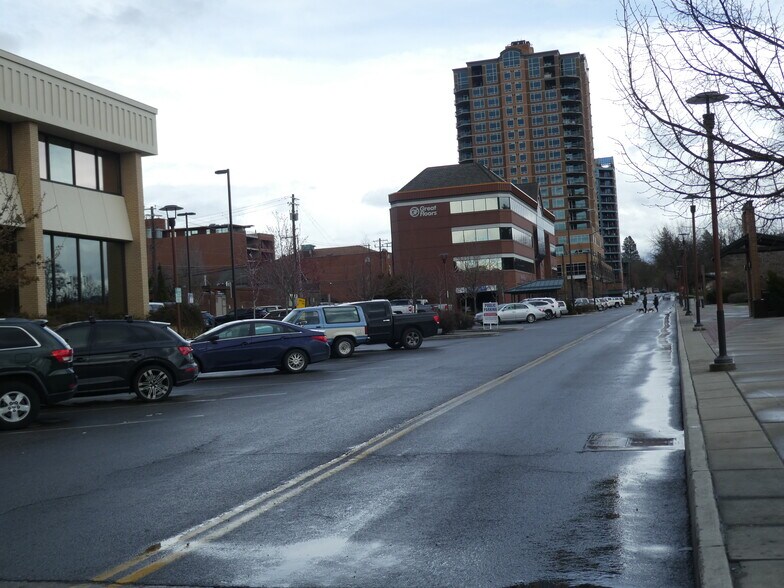 More Photos Of 115 S 4th St, Coeur d'Alene Storefront For Lease
