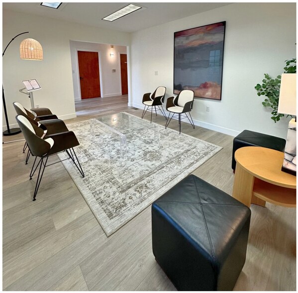 More Photos Of 120B Santa Margarita Ave, Menlo Park Office For Lease