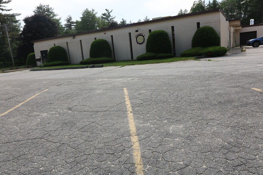 More Photos Of 7 Knight St, Jaffrey Industrial For Sale