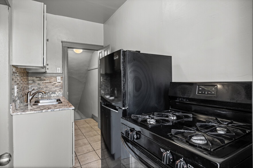 More Photos Of 1197 Virginia Park St, Detroit Apartments For Sale