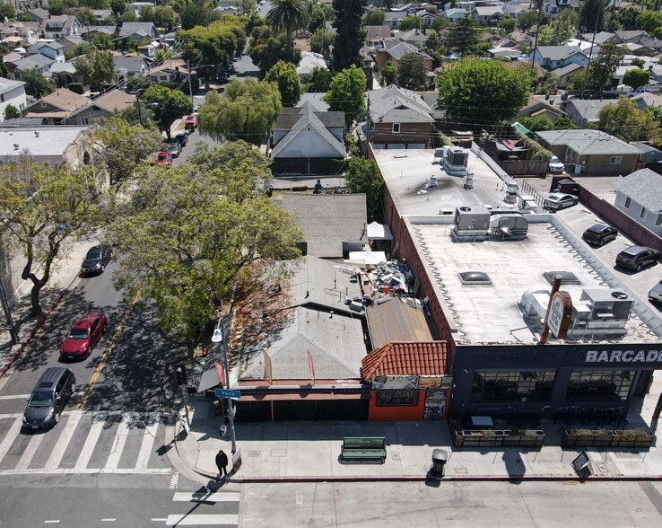 More Photos Of 5690 York Blvd, Los Angeles Office Residential For Sale