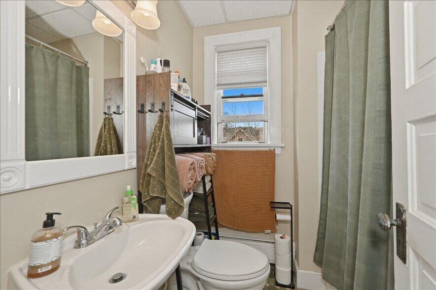 More Photos Of 1727 E Superior St, Duluth Multifamily For Sale