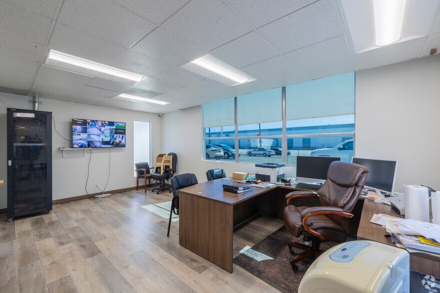 More Photos Of 2015 W 140th Ave, San Leandro Warehouse For Sale