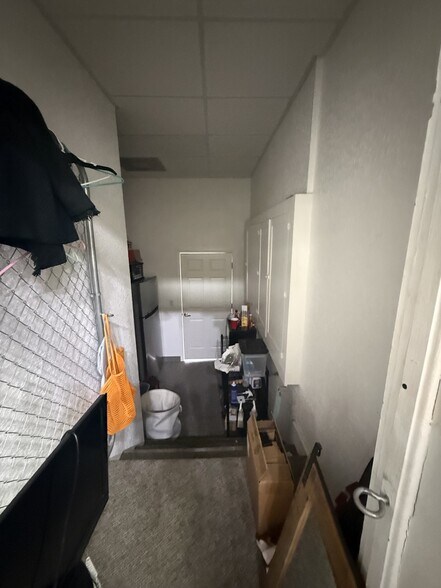More Photos Of 21 Main St, Titusville General Retail For Sale