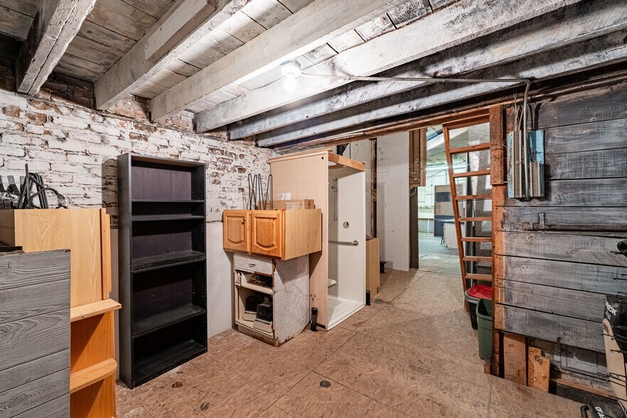 More Photos Of 65 N 200 E, Roosevelt Restaurant For Sale