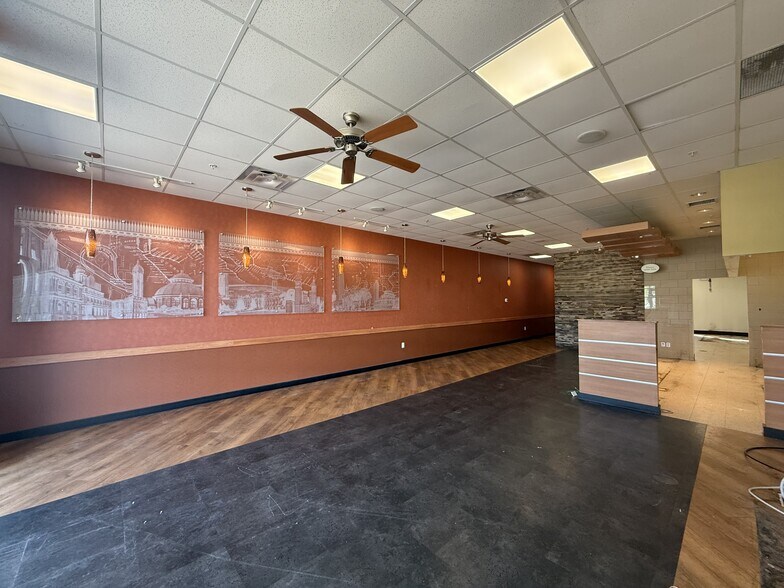 More Photos Of 780 Community Dr, North Liberty General Retail For Lease