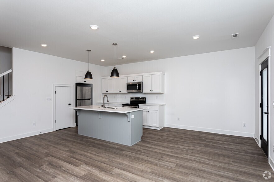 More Photos Of 1333 & 1339 W Mount Comfort Rd, Fayetteville Apartments For Sale