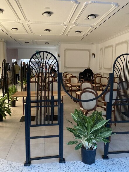 More Photos Of 1645-1659 Third Ave, New York Office For Lease