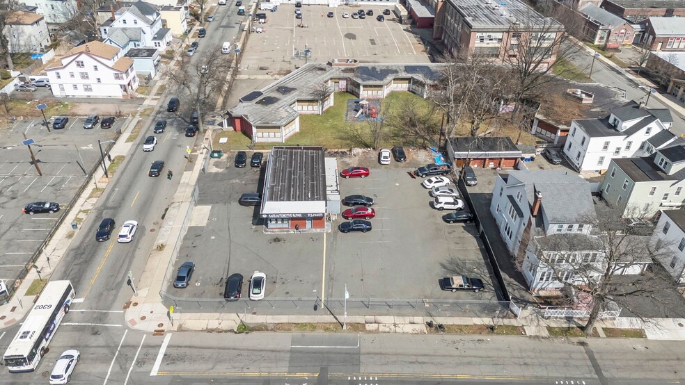 More Photos Of 382 S Clinton St, East Orange Auto Repair For Sale