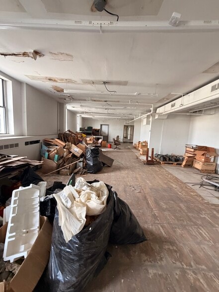 More Photos Of 611-653 Sayre Ave, Perth Amboy Warehouse For Lease