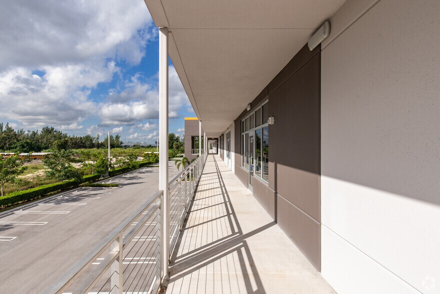 More Photos Of 12750 NW 17th St, Miami Medical For Sale