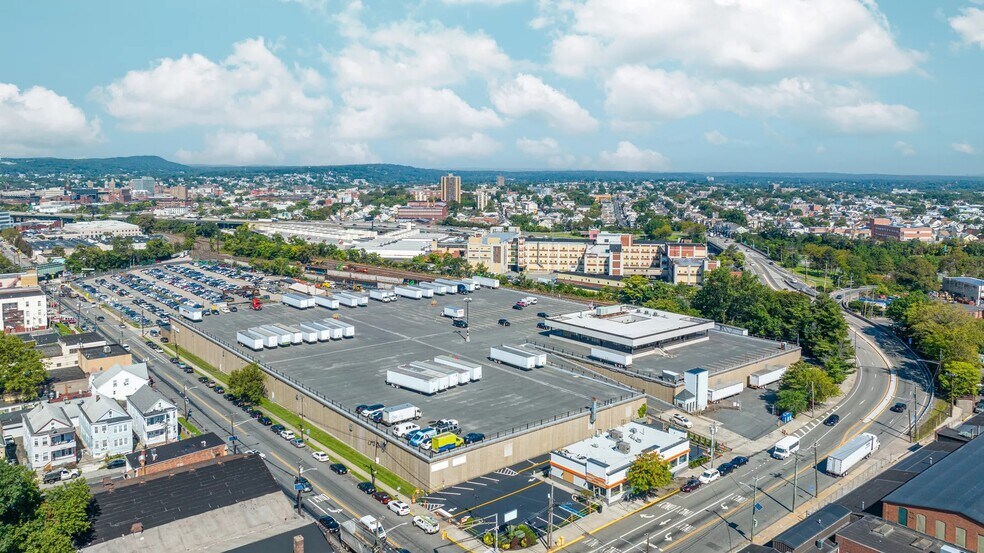 More Photos Of 1200 Madison Ave, Paterson Warehouse For Lease