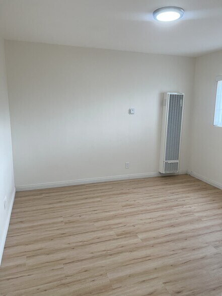 More Photos Of 16701 S Berendo Ave, Gardena Apartments For Sale