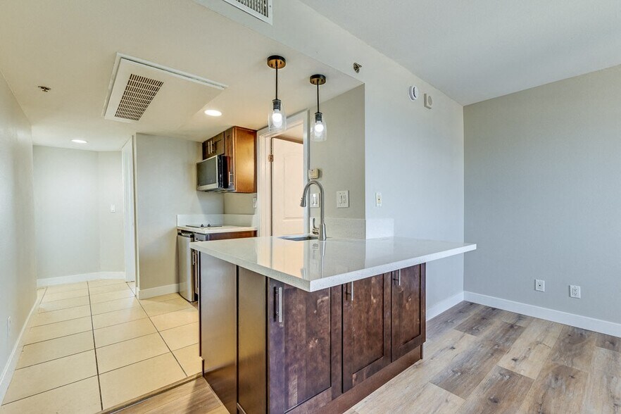 More Photos Of 801 National City Blvd, National City Multifamily For Sale