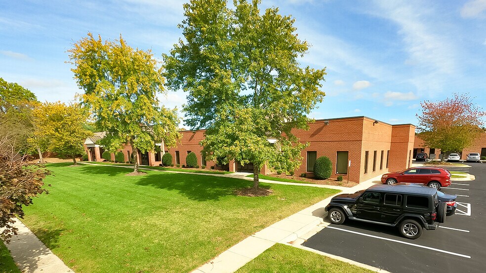 Primary Photo Of 2130 Priest Bridge Dr, Crofton Office For Lease