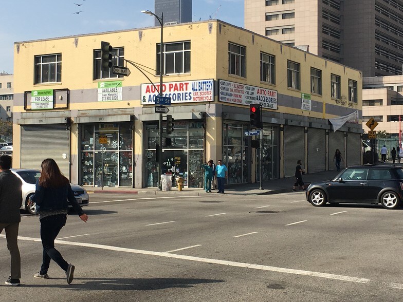 More Photos Of 301-305 S Los Angeles St, Los Angeles Storefront Retail Office For Lease