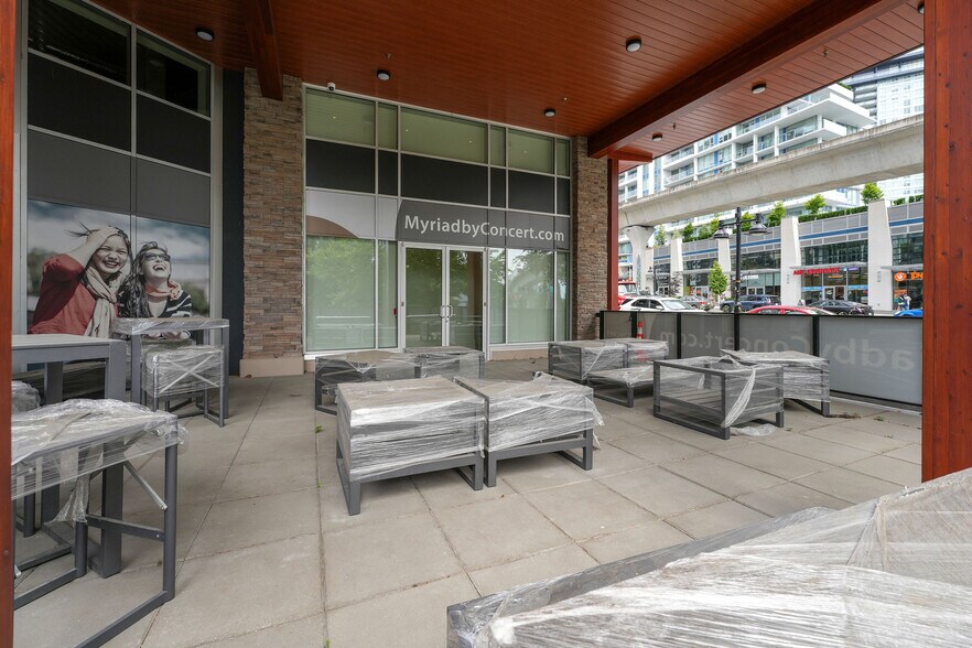 More Photos Of 509 Clarke Rd, Coquitlam Apartments For Sale