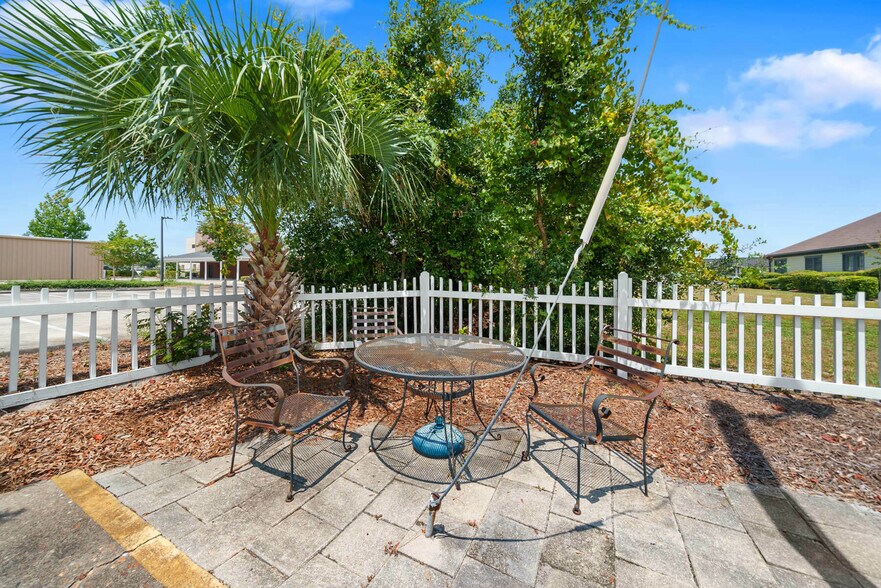 More Photos Of 2103 Jenks Ave, Panama City Medical For Lease