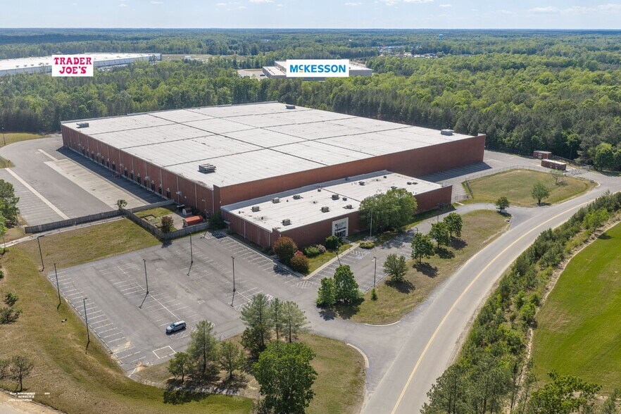 More Photos Of 11266 Enterprise Pky, Ruther Glen Distribution For Sale