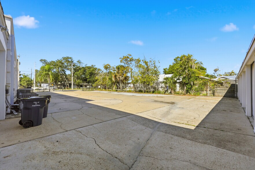 More Photos Of 239 San Marco Ave, Saint Augustine Storefront Retail Office For Sale