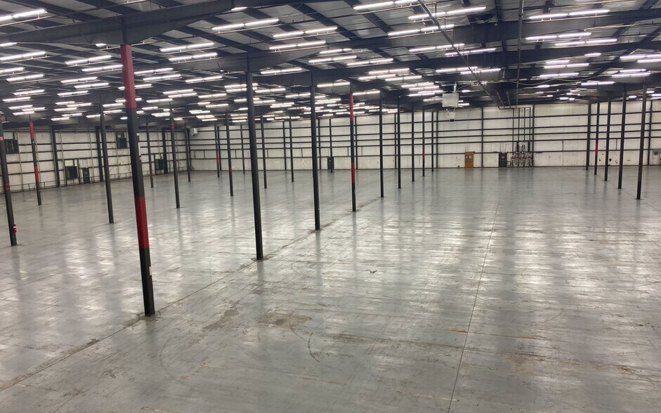 More Photos Of 546 Old Liberty Hill Rd, Toccoa Warehouse For Sale