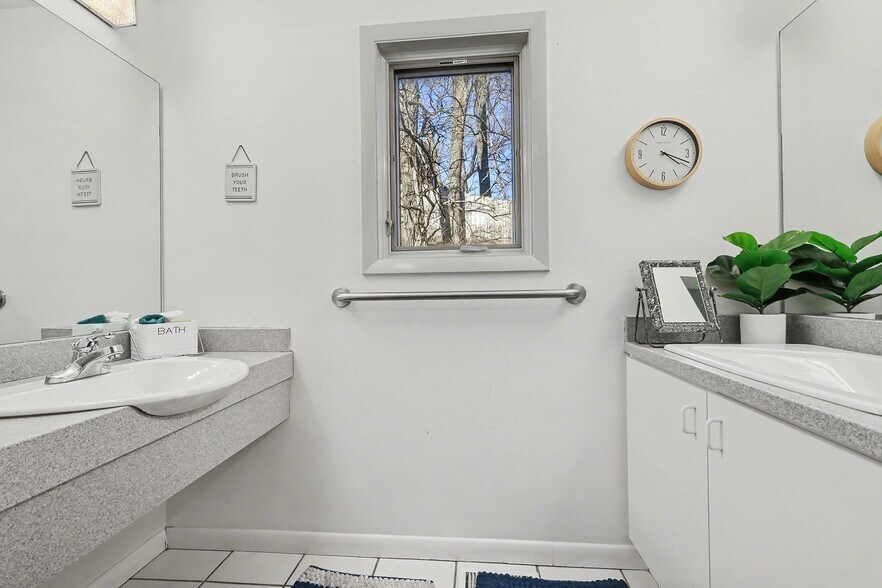 More Photos Of 396 Probasco St, Cincinnati Apartments For Sale