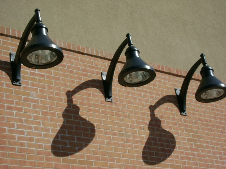 More Photos Of 3415 E Sagniaw St, Lansing Unknown For Lease