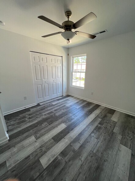 More Photos Of 191-199 Charter Dr, Longs Apartments For Sale