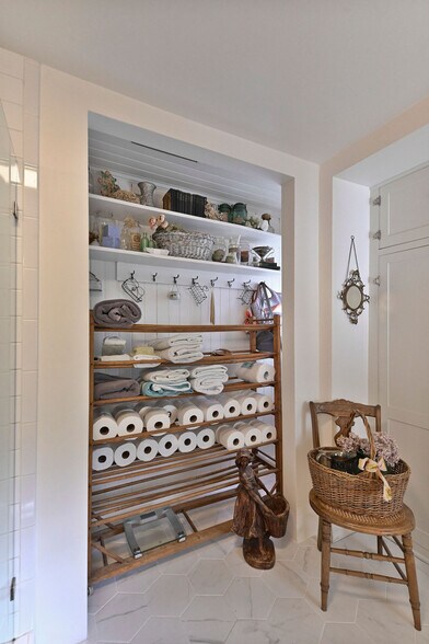 More Photos Of 68 Church Hill Rd, San Andreas Flex For Sale