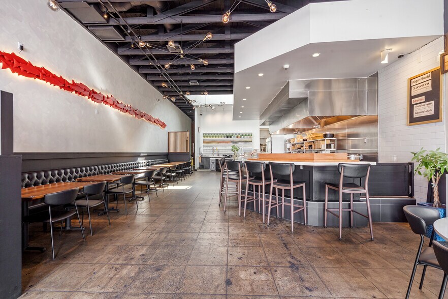 More Photos Of 2144-2146 Colorado Blvd, Los Angeles Restaurant For Sale