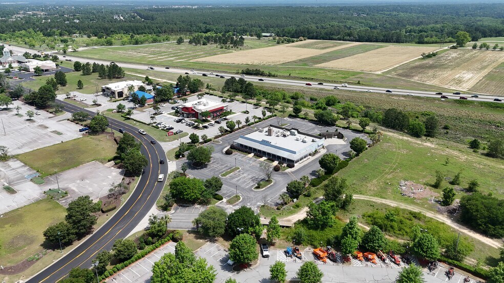 More Photos Of 253 Forum Dr, Columbia Restaurant For Lease