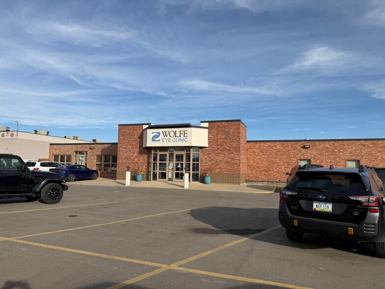 Primary Photo Of 2004 Highway Blvd, Spencer Office For Sale