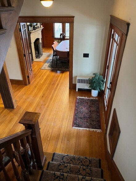 More Photos Of 388 Nashua St, Milford Specialty For Lease