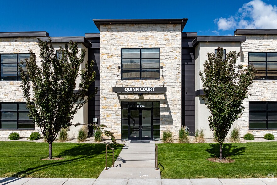 More Photos Of 11978 S 700 E, Draper Office Residential For Lease