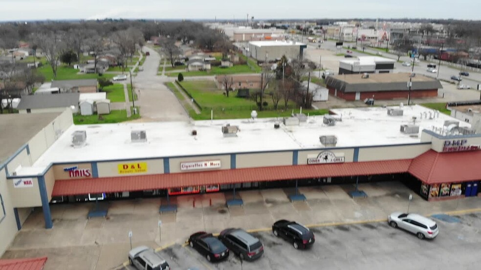 More Photos Of 11903 Lake June Rd, Balch Springs Unknown For Lease