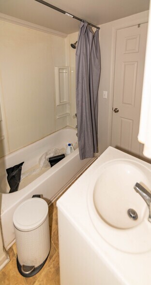 More Photos Of 2601 Garrison Blvd, Baltimore Multifamily For Sale