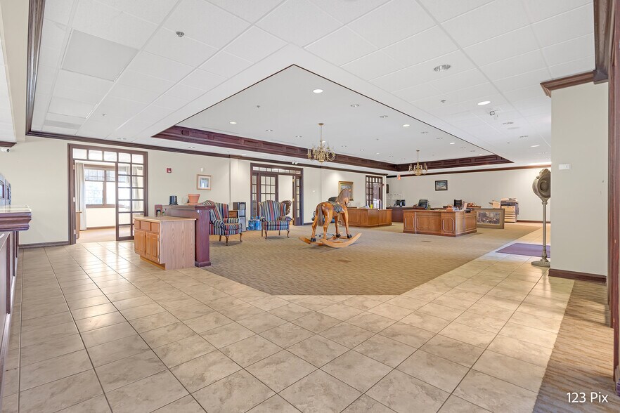 More Photos Of 41412 N Route 83, Antioch Office For Sale
