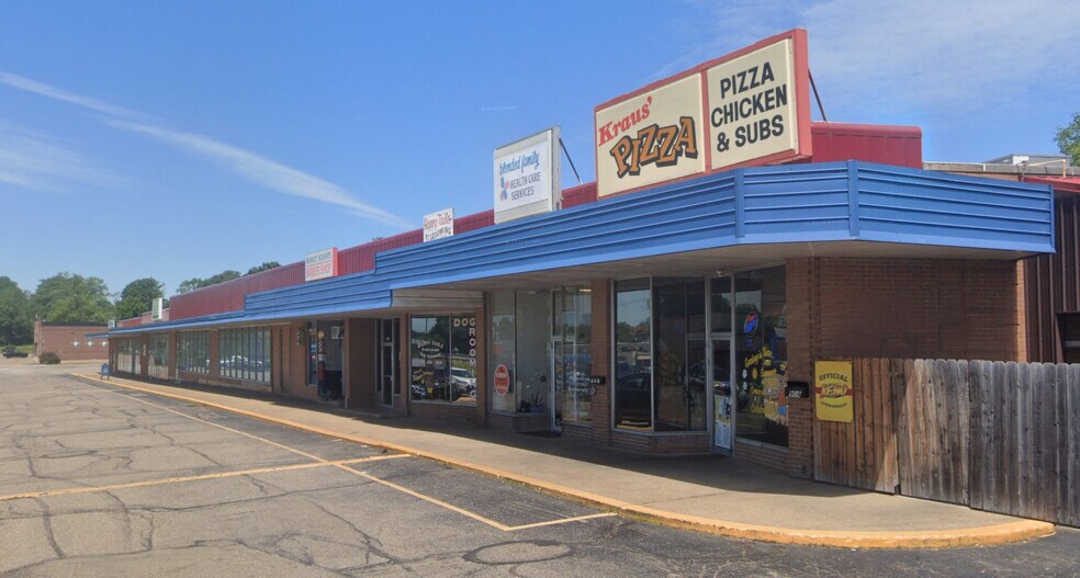 Primary Photo Of 803 30th St NE, Canton General Retail For Sale