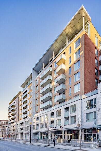 More Photos Of 1235 Rue Bishop, Montréal Multifamily For Sale