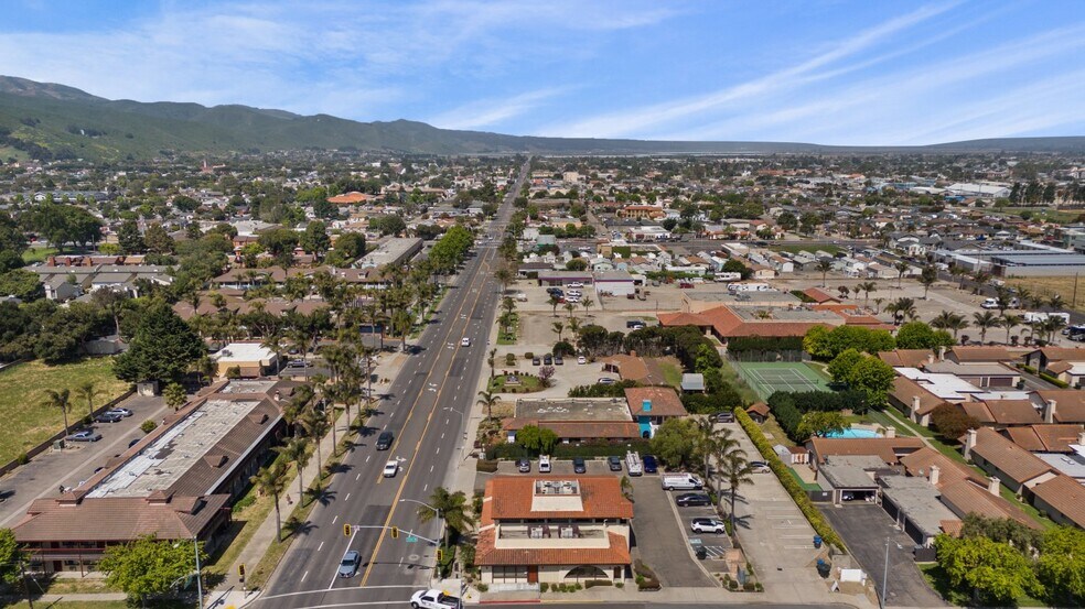 More Photos Of 1017 E Ocean Ave, Lompoc Medical For Sale