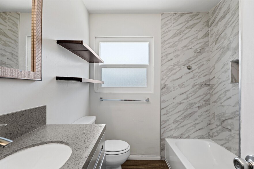 More Photos Of 376-378 Park way, Chula Vista Multifamily For Sale