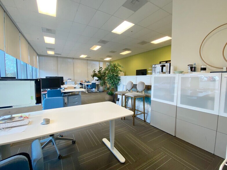 More Photos Of 3820 Cessna Dr, Richmond Office For Lease